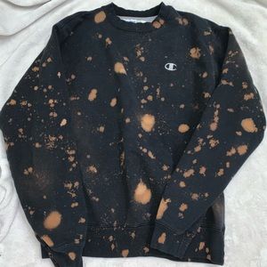 Bleached Champion crewneck 🧶
